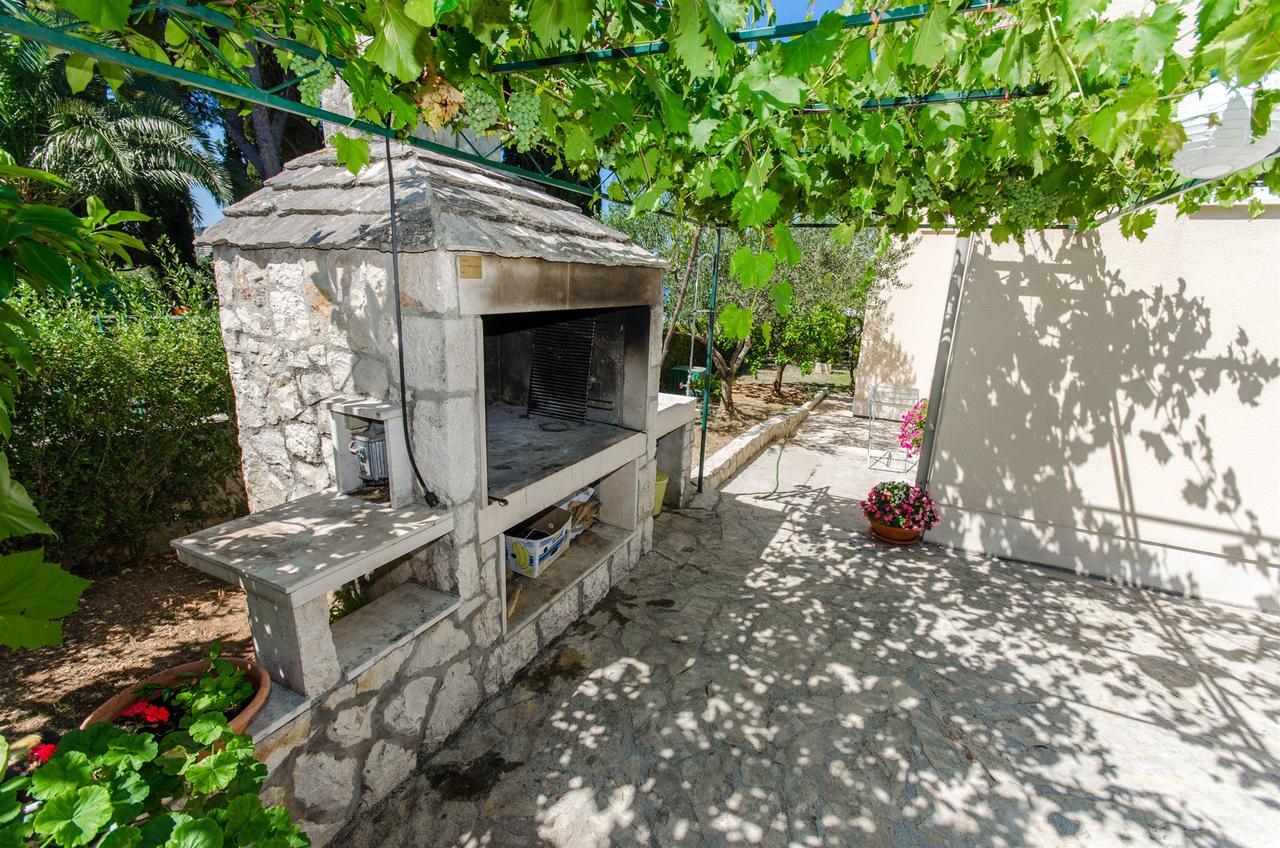 Apartments Maja Trogir Buitenkant foto