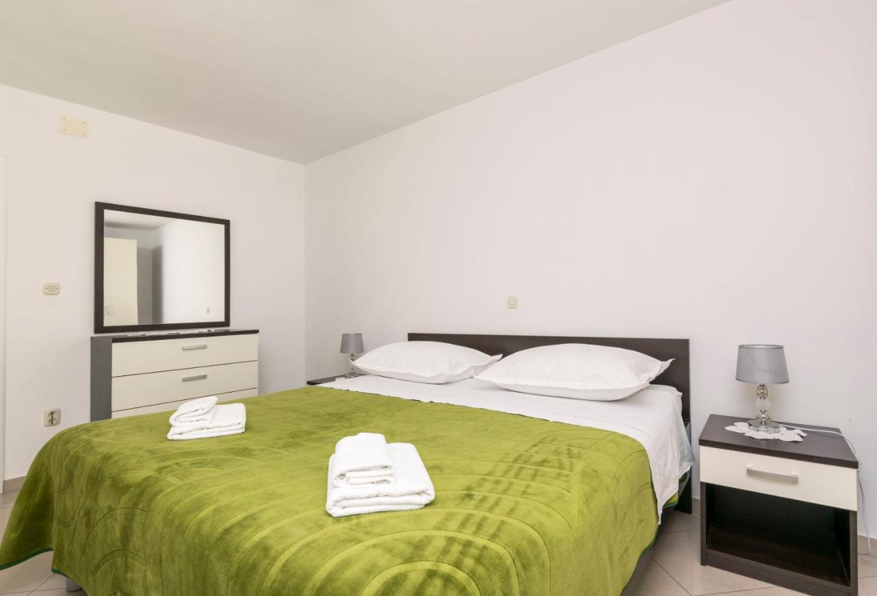Apartments Maja Trogir Buitenkant foto