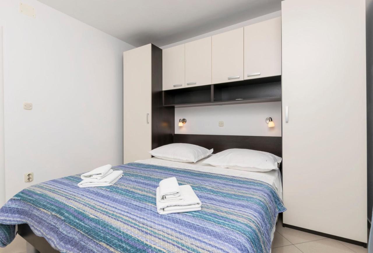 Apartments Maja Trogir Buitenkant foto